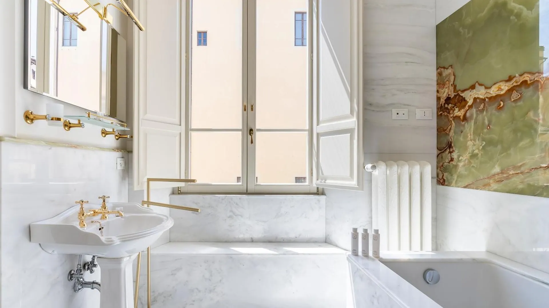 Sauna And Jacuzzi Duomo View Extra Luxe Firenze